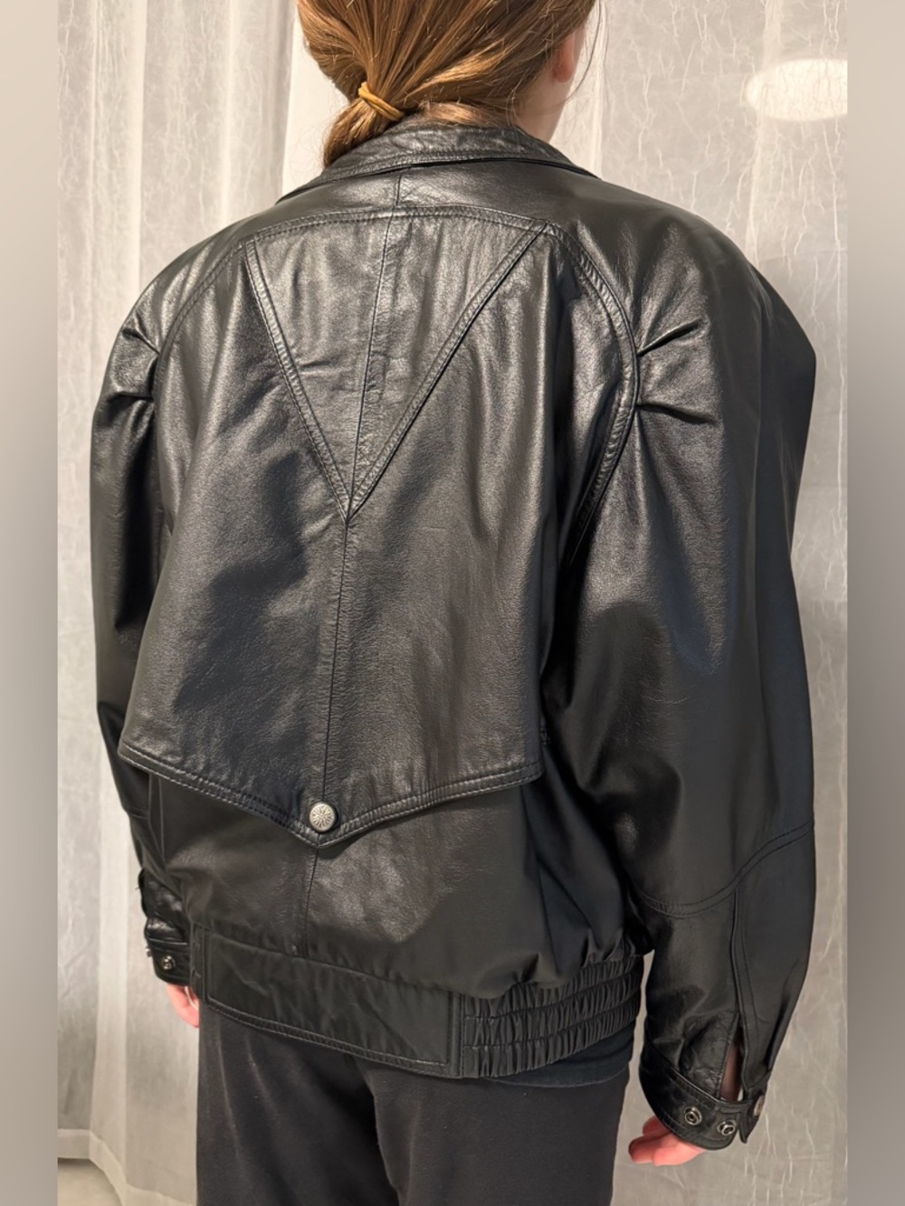 Vintage Wilsons Leather Black Cropped Leather Jacket XS Fits S/M Oversized 90s - Picture 2 of 14